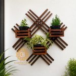 CROSS LOUVER PLANTER SHELF